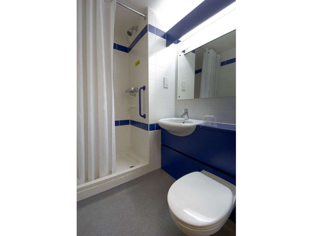 Travelodge Plymouth Værelse billede